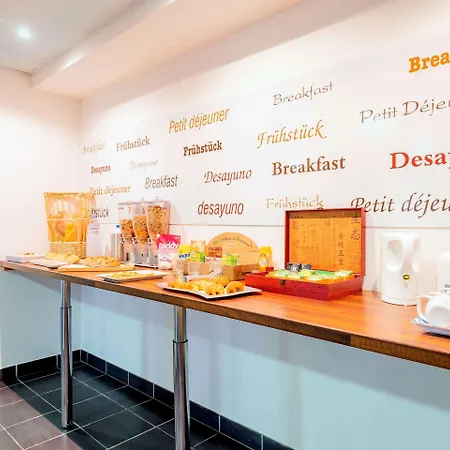 Hotel Appart'city Pau 3*