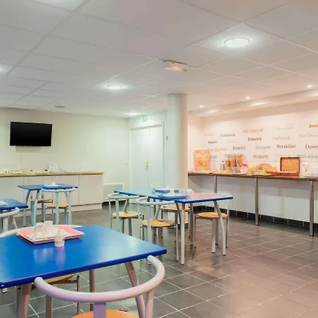 Hotel Appart'city Pau 3*