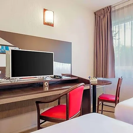 Hotel Appart'city Pau 3*