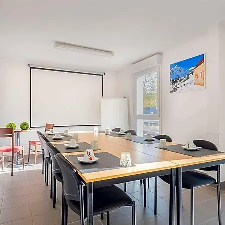 Appart'city Pau Hotel 3*