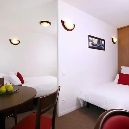 Appart'city Pau Hotel
