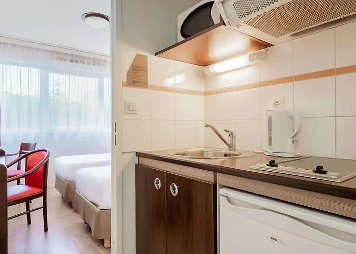 호텔 Appart'city Pau 3*