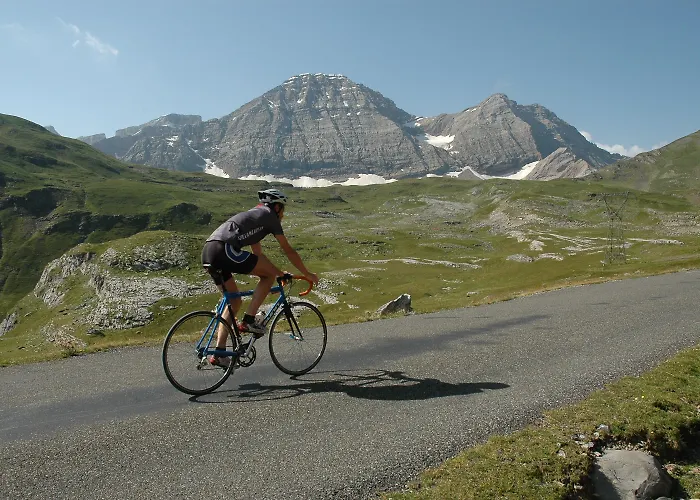 호텔 Appart'city Pau 이드론