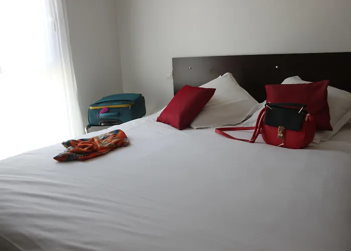 Appart'city Pau 이드론