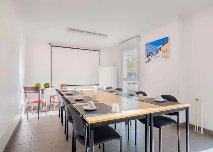 Appart'city Pau 호텔