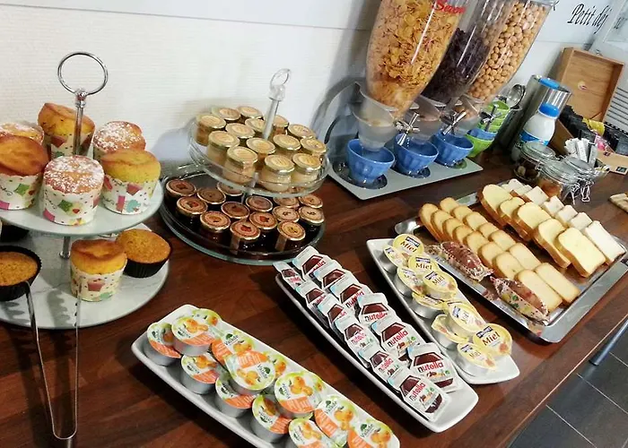 Appart'city Pau 3* 이드론